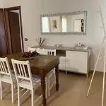 La Casetta Rosa Apartamento *